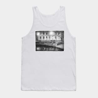 Capybaras on a date Tank Top